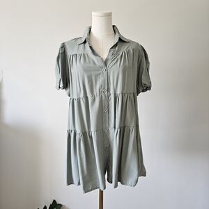 Elegant Green Button-Up Women's Top S
